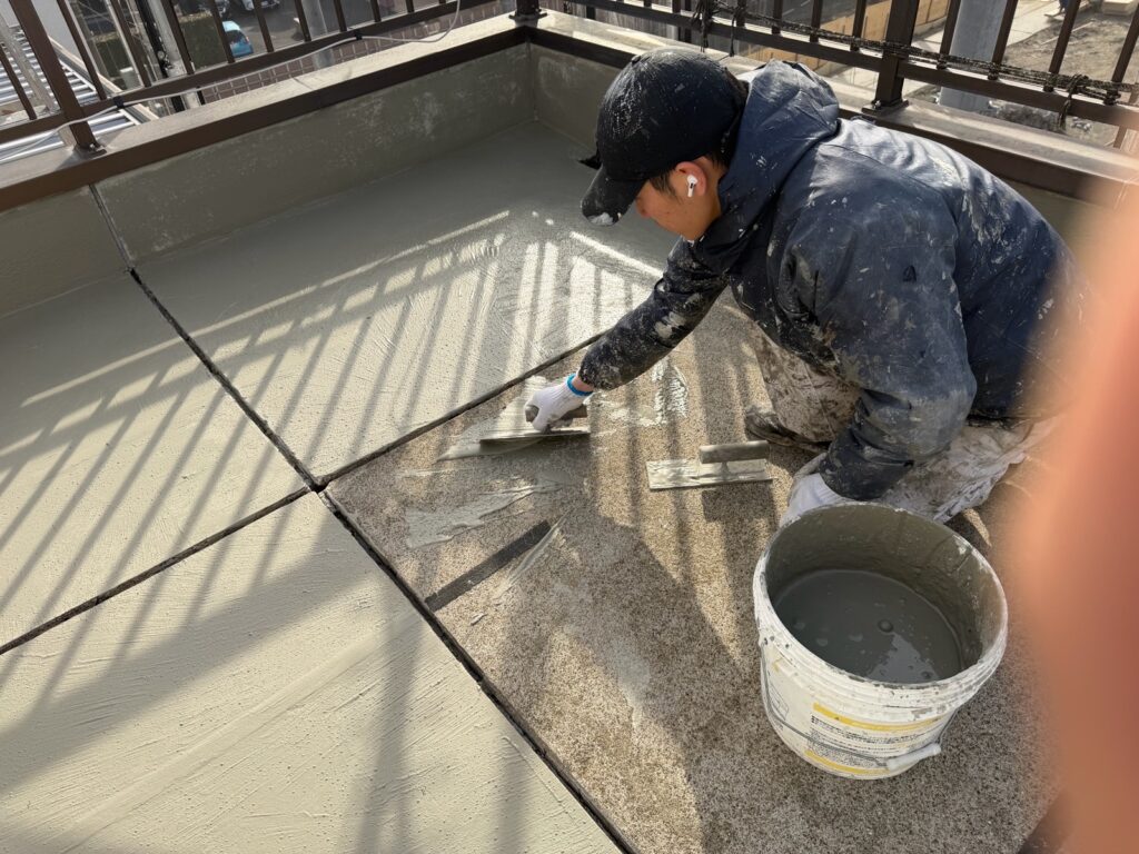 共用廊下や階段の防水点検